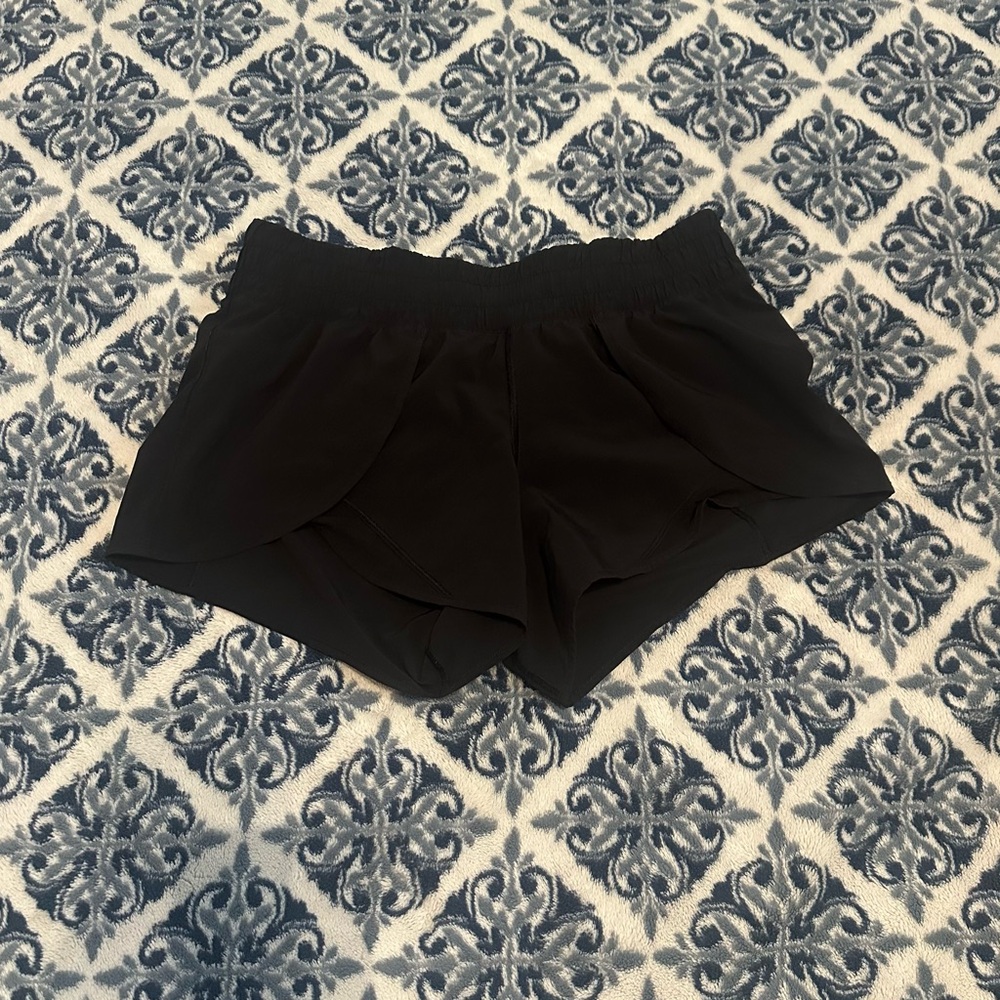 Lululemon Shorts Size 6